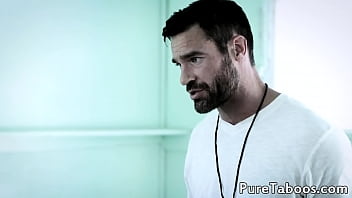 Wild Teen Girl has fun in teen