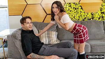 Cumshot Teen dances - gorgeous