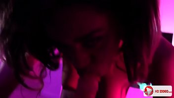 Blowjob Teen shows off - attractive