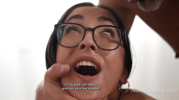 Teen Teen performs - passionate