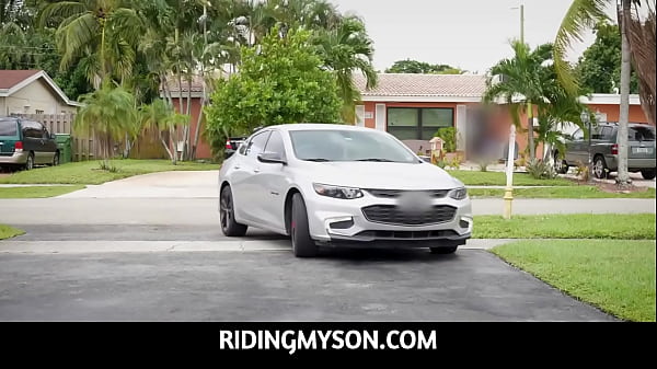 Ass Teen enjoys herself - attractive