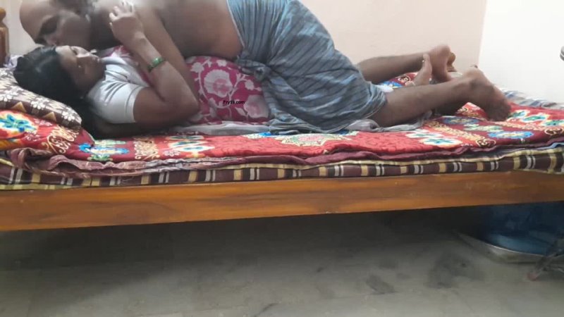 Beautiful bhabhi has erotic sex indian romantic sex video in saree